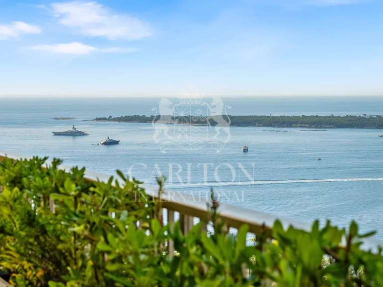 Apartment with Sea view Cannes - 3 bedrooms - 157m²