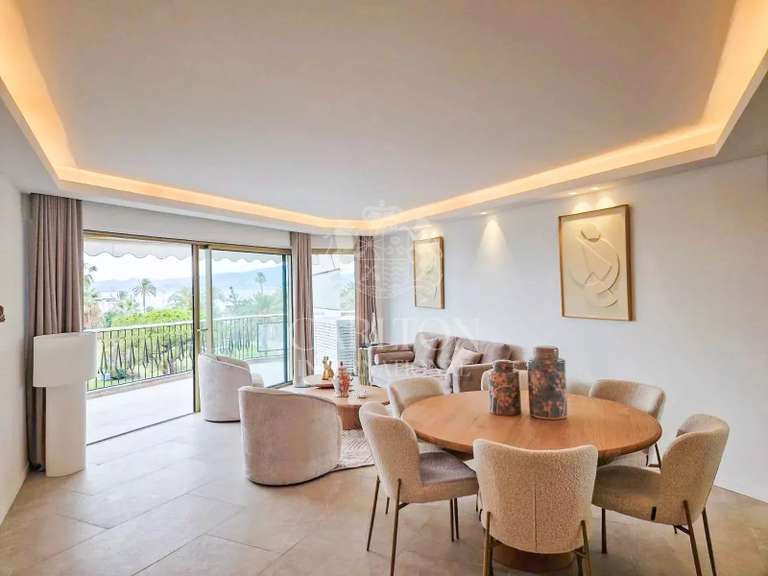 Apartment with Sea view Cannes - 3 bedrooms - 95m²