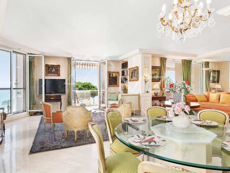 Apartment with Sea view Cannes - 3 bedrooms - 150m²