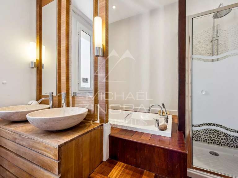 Apartment with Sea view Cannes - 3 bedrooms - 127m²