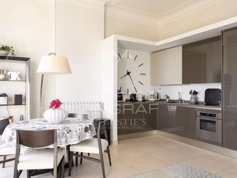 Apartment with Sea view Cannes - 2 bedrooms - 90m²