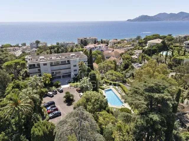 Apartment with Sea view Cannes - 3 bedrooms - 170m²