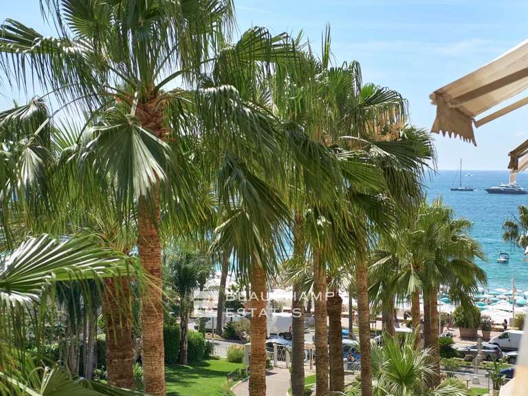 Apartment with Sea view Cannes - 3 bedrooms - 101m²