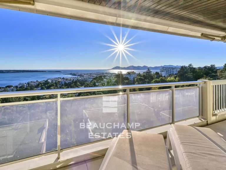 Appartement avec Vue sur mer Cannes - 3 chambres - 125m²