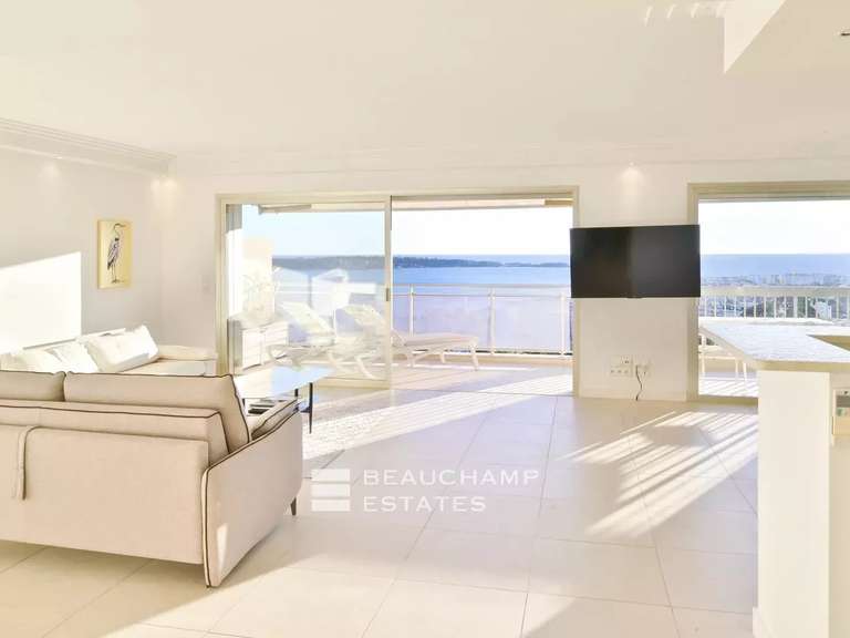 Apartment with Sea view Cannes - 3 bedrooms - 125m²