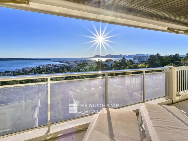 Appartement avec Vue sur mer Cannes - 3 chambres - 125m²