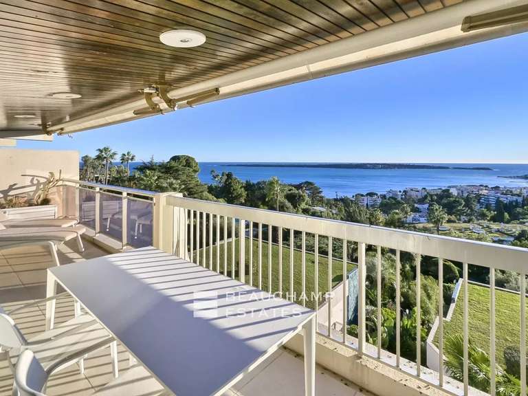 Apartment with Sea view Cannes - 3 bedrooms - 125m²