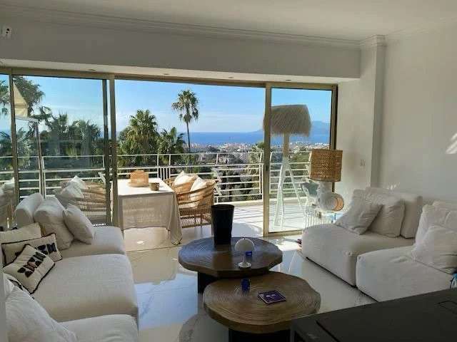 Apartment with Sea view Cannes - 3 bedrooms - 73m²