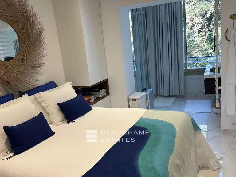 Apartment with Sea view Cannes - 3 bedrooms - 73m²