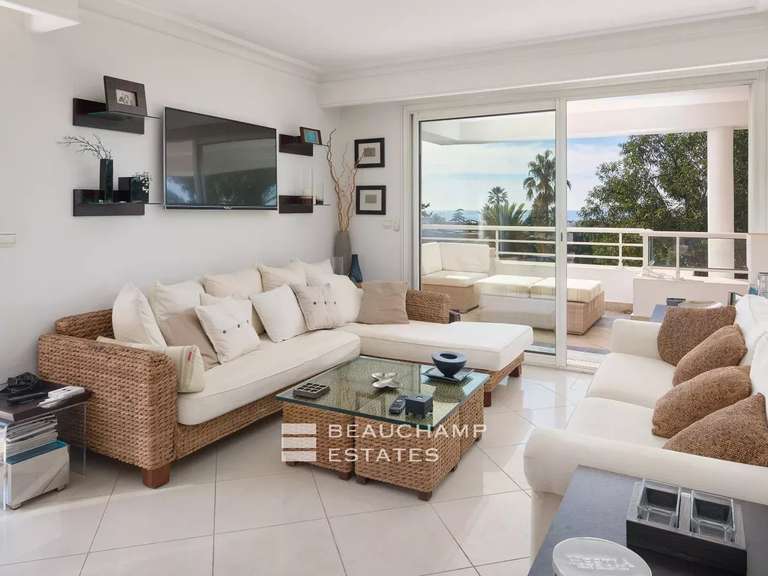 Apartment with Sea view Cannes - 2 bedrooms - 65m²
