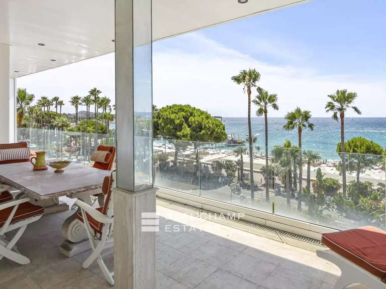 Apartment with Sea view Cannes - 3 bedrooms - 149m²