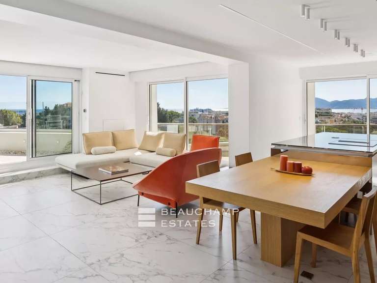 Apartment with Sea view Cannes - 5 bedrooms - 175m²