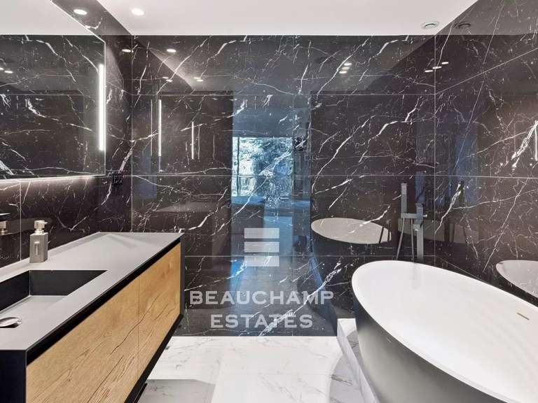 Apartment with Sea view Cannes - 5 bedrooms - 175m²