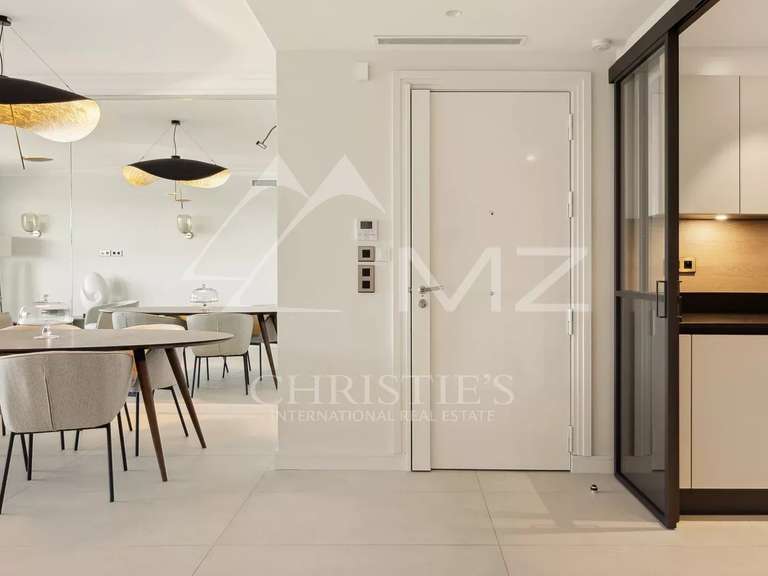Apartment with Sea view Cannes - 3 bedrooms - 104m²
