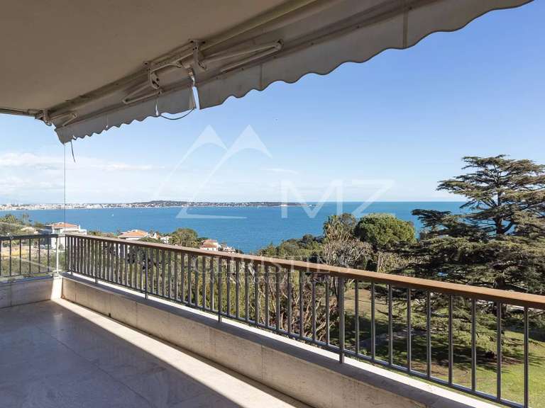 Apartment with Sea view Cannes - 3 bedrooms - 104m²