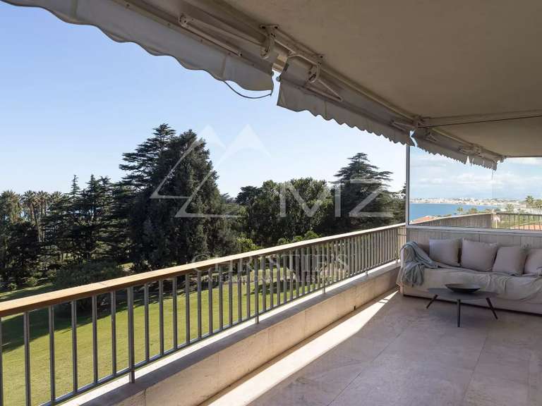 Apartment with Sea view Cannes - 3 bedrooms - 104m²