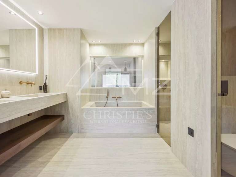 Apartment with Sea view Cannes - 2 bedrooms - 114m²