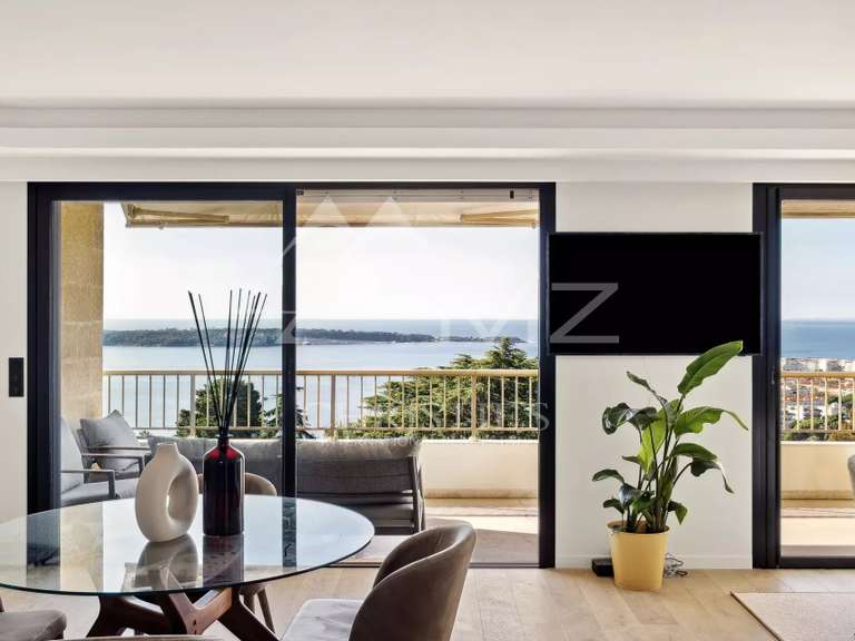 Apartment with Sea view Cannes - 2 bedrooms - 114m²
