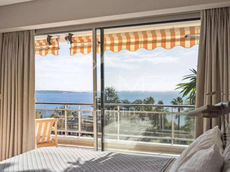 Apartment with Sea view Cannes - 3 bedrooms - 150m²