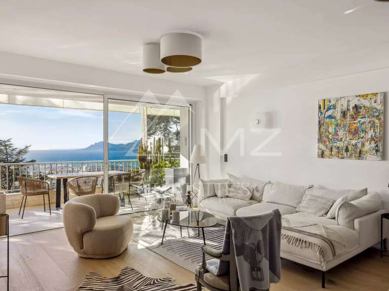 Apartment with Sea view Cannes - 3 bedrooms - 118m²