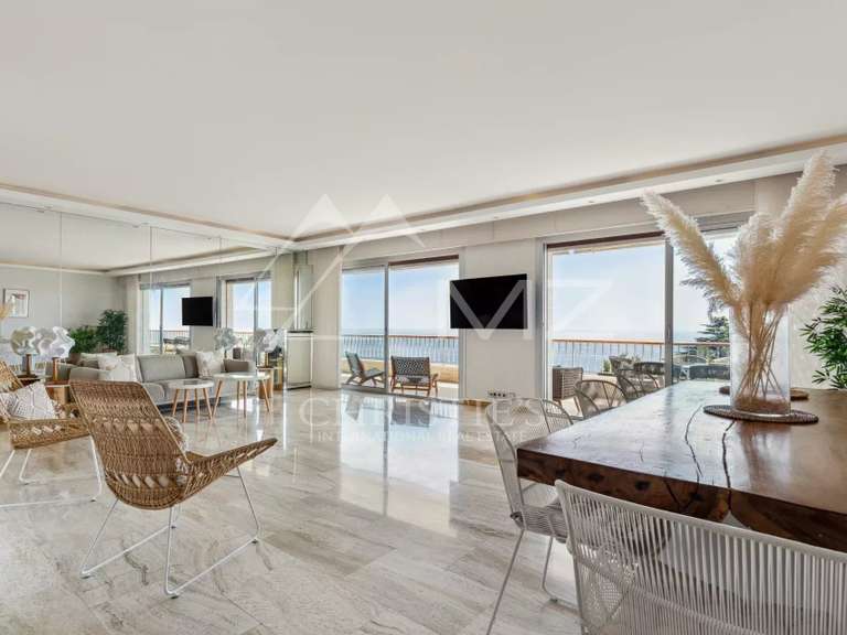 Apartment with Sea view Cannes - 4 bedrooms - 176m²