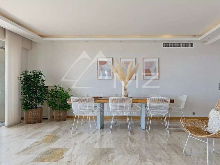 Apartment with Sea view Cannes - 4 bedrooms - 176m²