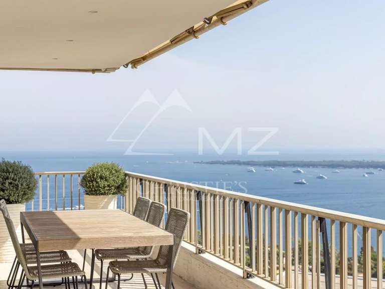Apartment with Sea view Cannes - 3 bedrooms - 169m²