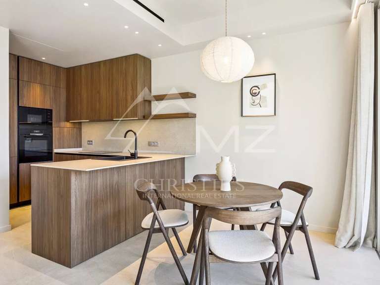 Apartment with Sea view Cannes - 81m²