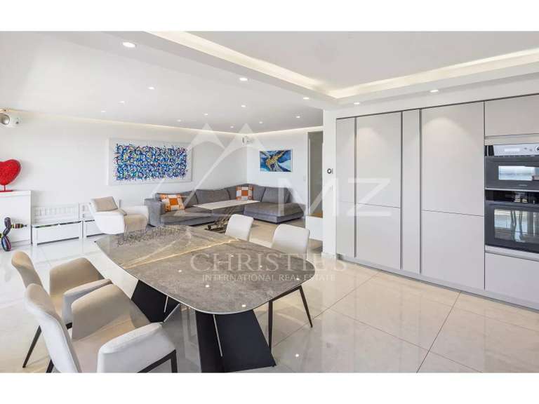 Apartment with Sea view Cannes - 2 bedrooms - 84m²