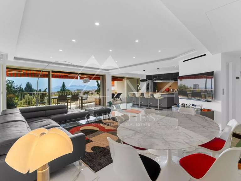 Apartment with Sea view Cannes - 3 bedrooms - 127m²