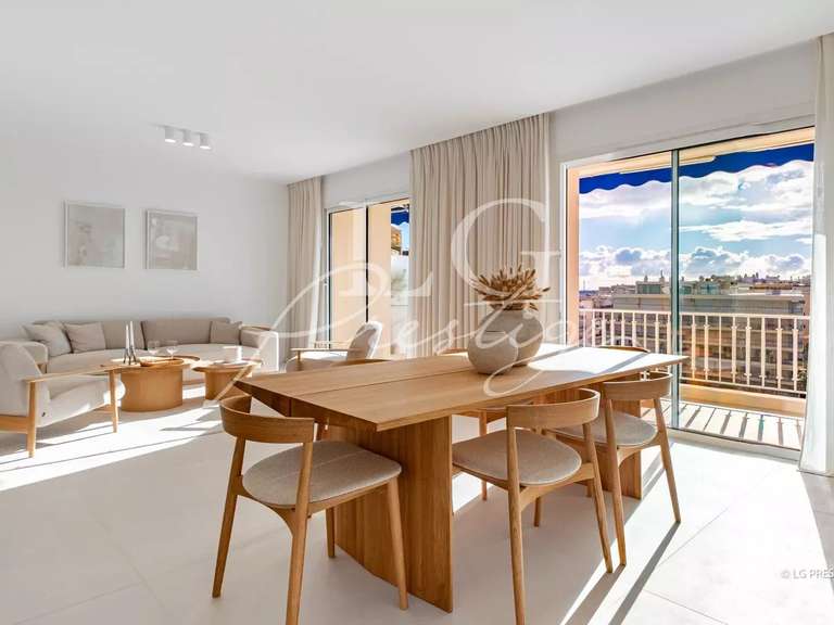 Apartment with Sea view Cannes - 4 bedrooms - 110m²