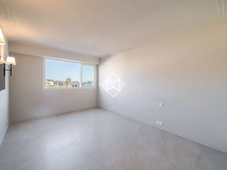 Apartment with Sea view Cannes - 2 bedrooms - 97m²