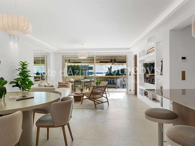 Apartment with Sea view Cannes - 3 bedrooms - 101m²