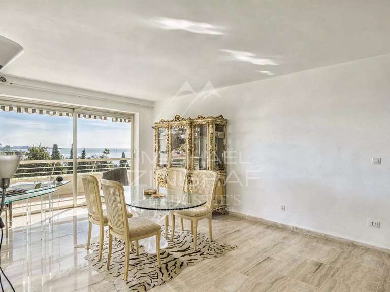 Apartment with Sea view Cannes - 2 bedrooms - 73m²