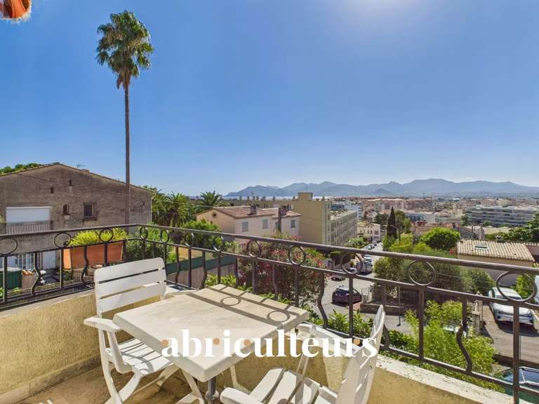 Apartment with Sea view Cannes - 4 bedrooms - 93m²