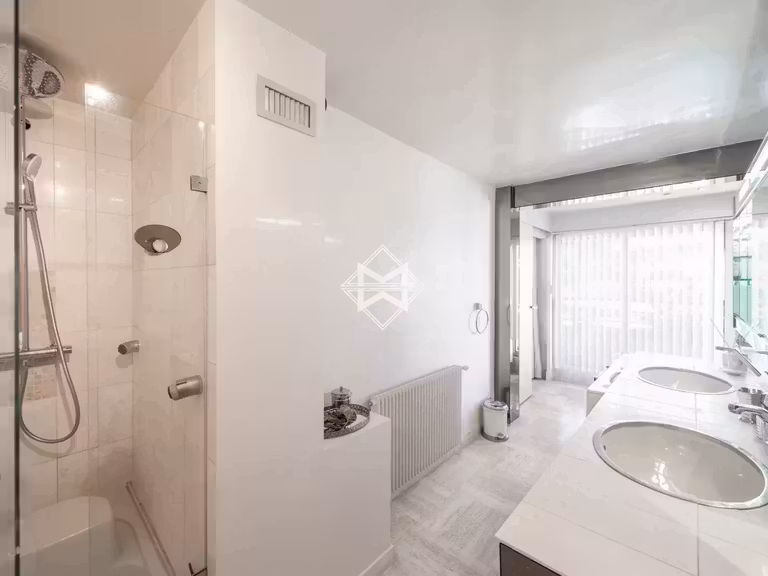 Apartment with Sea view Cannes - 4 bedrooms - 159m²