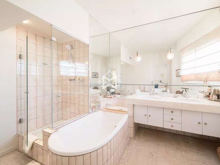 Apartment with Sea view Cannes - 4 bedrooms - 159m²