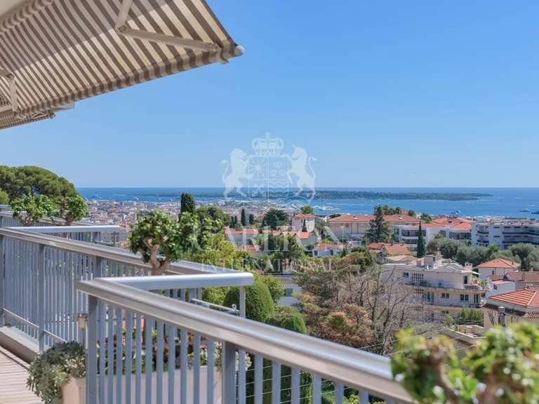 Appartement avec Vue sur mer Cannes - 3 chambres - 162m²