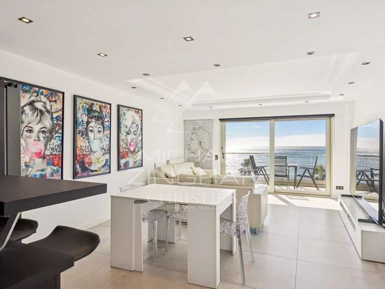 Apartment with Sea view Cannes - 3 bedrooms - 107m²