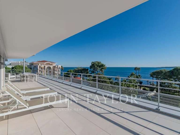 Apartment with Sea view Cannes - 3 bedrooms - 144m²