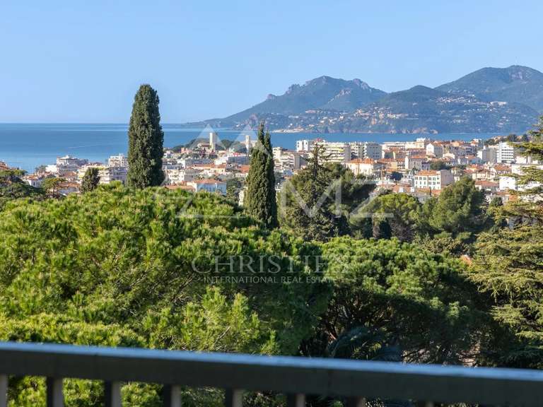 Apartment with Sea view Cannes - 2 bedrooms - 106m²