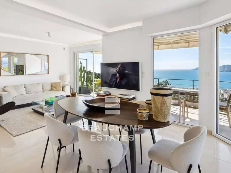 Apartment with Sea view Cannes - 3 bedrooms - 84m²