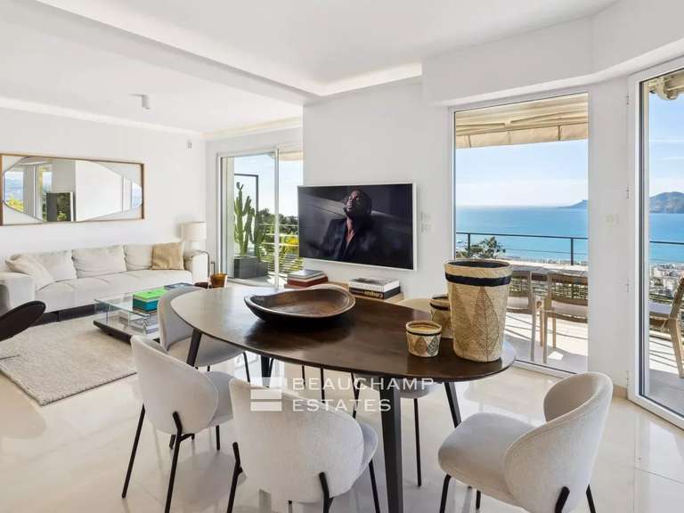 Apartment with Sea view Cannes - 3 bedrooms - 84m²