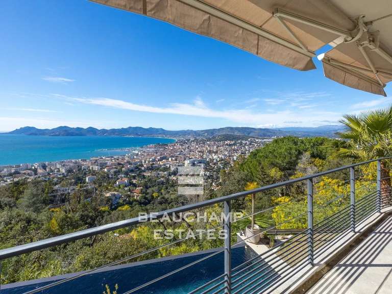 Apartment with Sea view Cannes - 3 bedrooms - 84m²