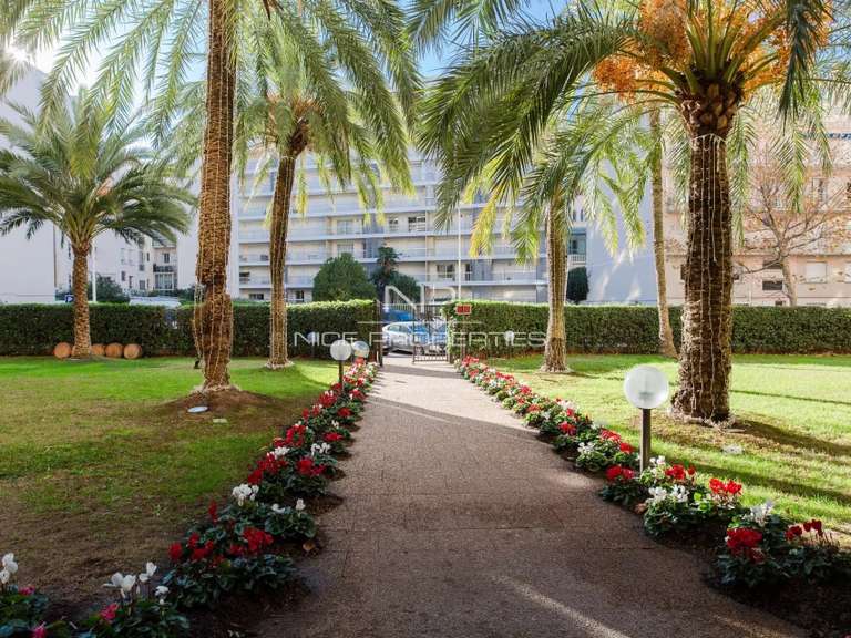 Appartement Cannes - 2 chambres - 96m²