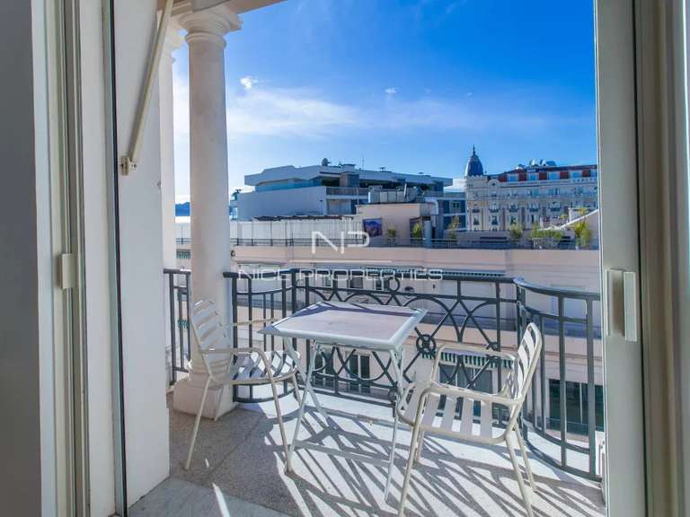 Apartment with Sea view Cannes - 2 bedrooms - 77m²