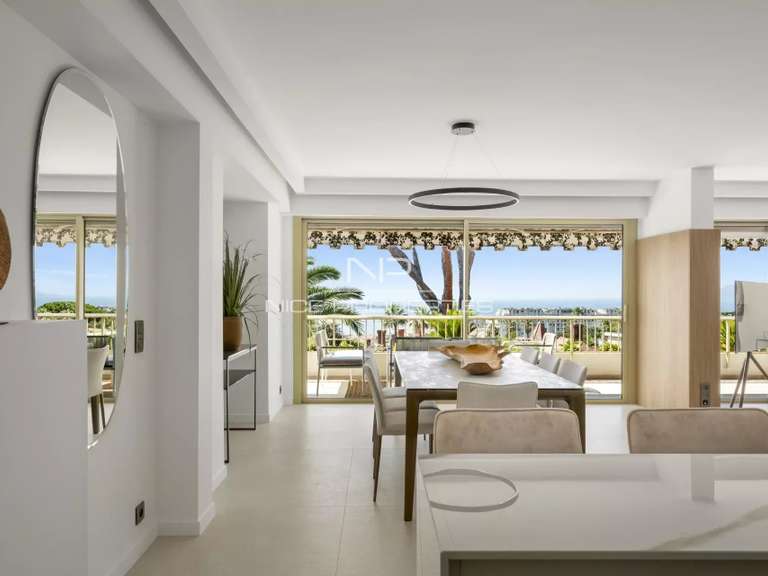 Apartment with Sea view Cannes - 4 bedrooms - 121m²