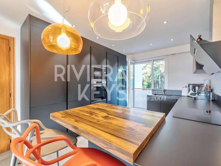 Apartment with Sea view Cannes - 2 bedrooms - 87m²