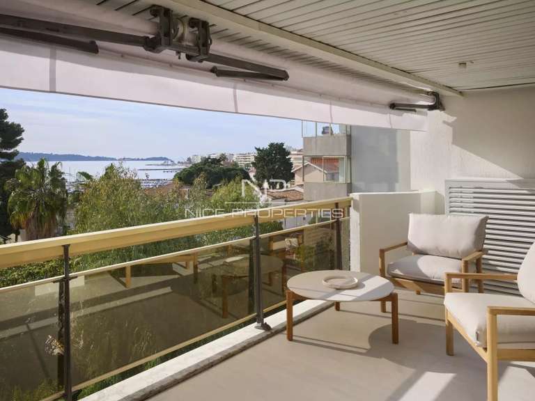 Appartement Cannes - 3 chambres - 121m²