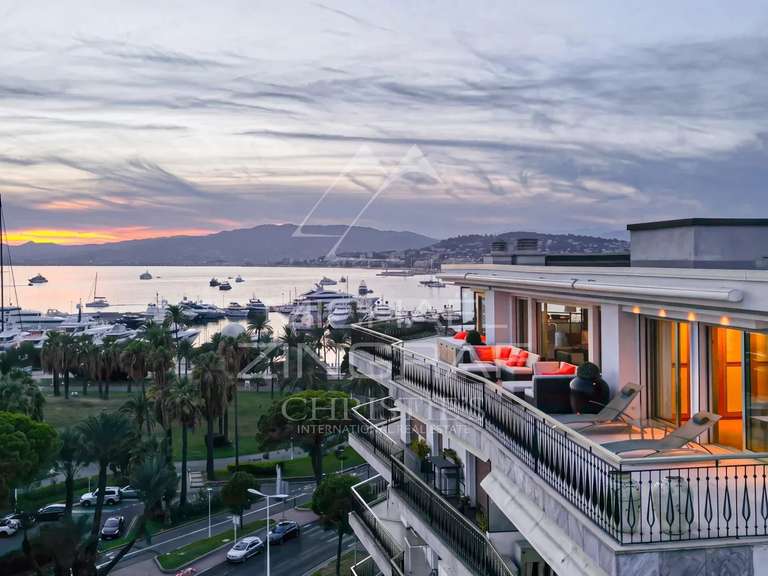 Apartment with Sea view Cannes - 4 bedrooms - 158m²